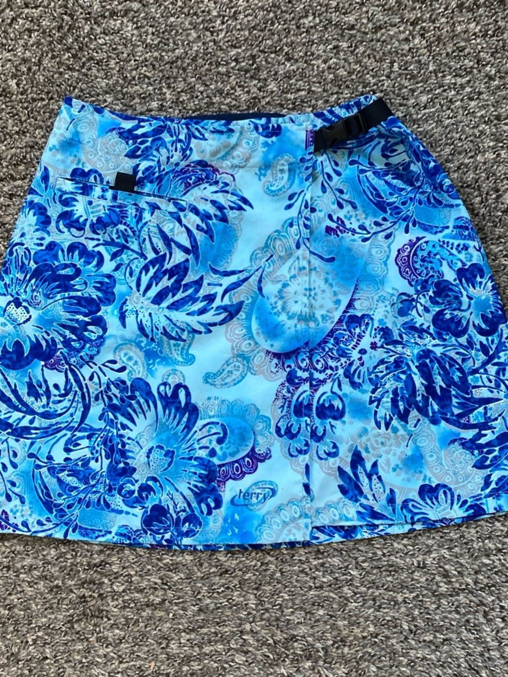 Blue Floral Print Women’s wrap skirt Brand: Terry